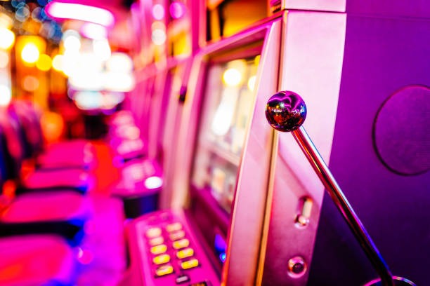 Plushie Frenzy slot game interface on ombak platform